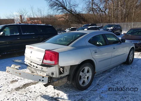 2010 Dodge Charger Sxt z USA, uszkodzony, nr VIN 2B3CA3CV2AH188585